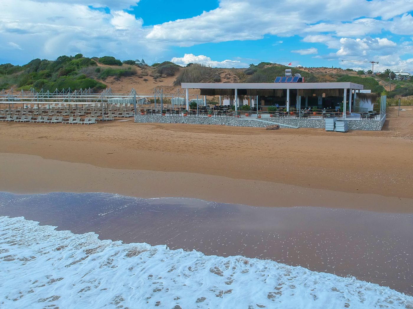 Side-Crown-Sunshine-Beach-65