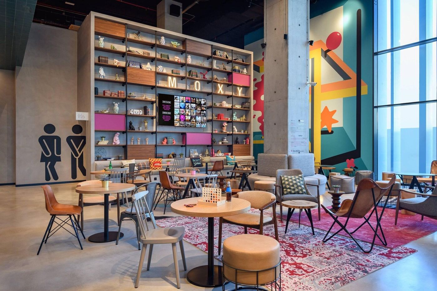 Moxy-Lisboa-Oriente-Lobby-14