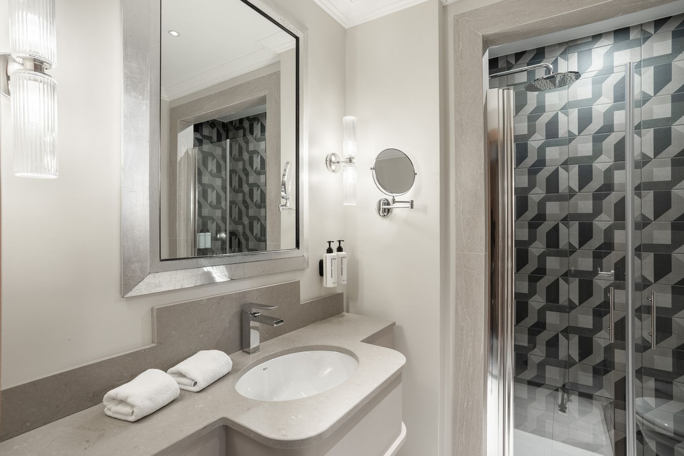 Capo-d-Africa---Colosseo-Room-26