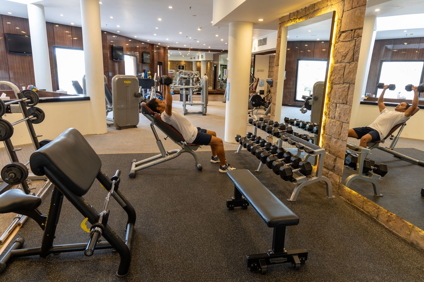 Fort-Arabesque-Sports-and-Entertainment-84