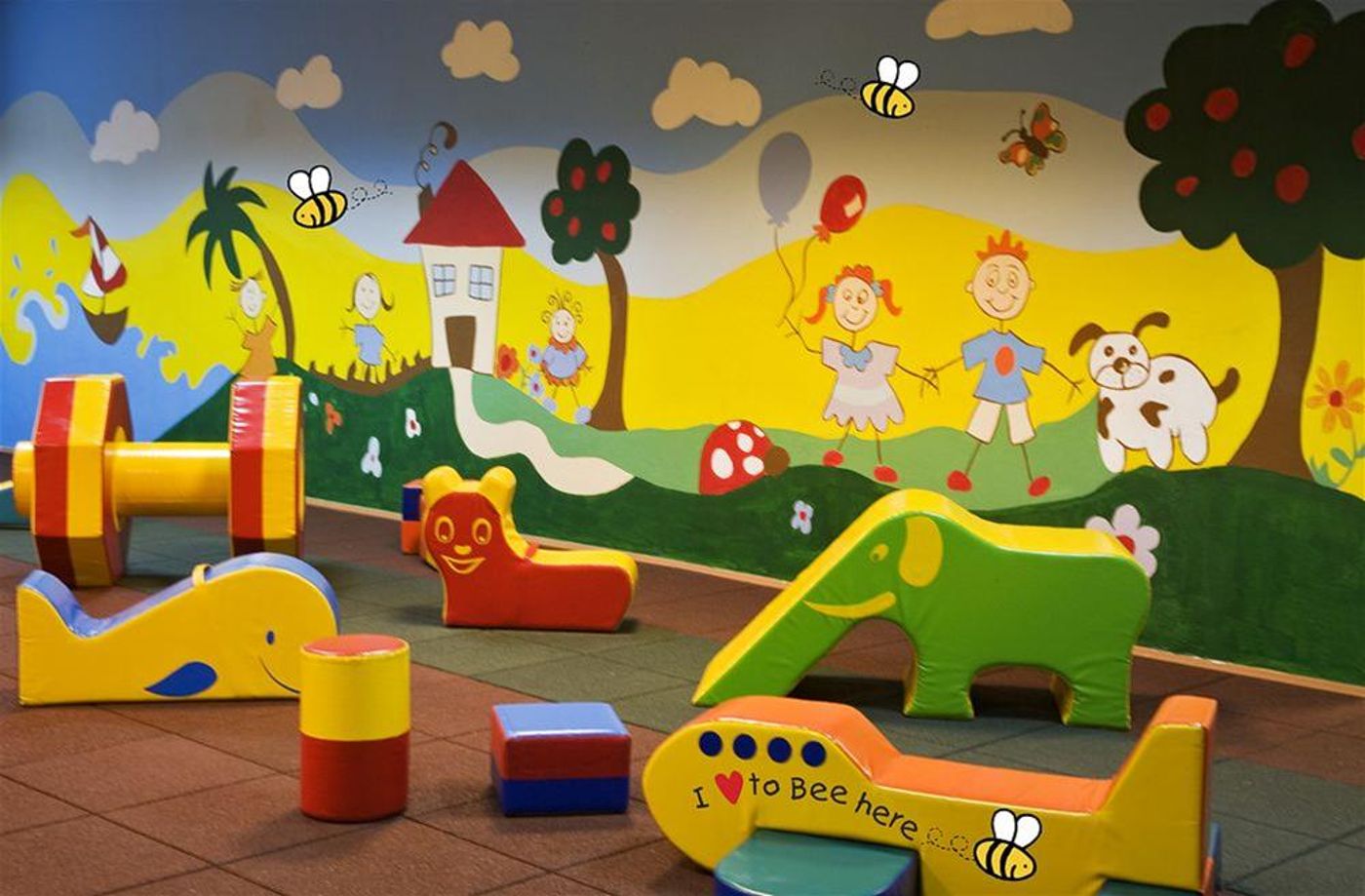 Esperides-Beach-Sports-and-Entertainment-68