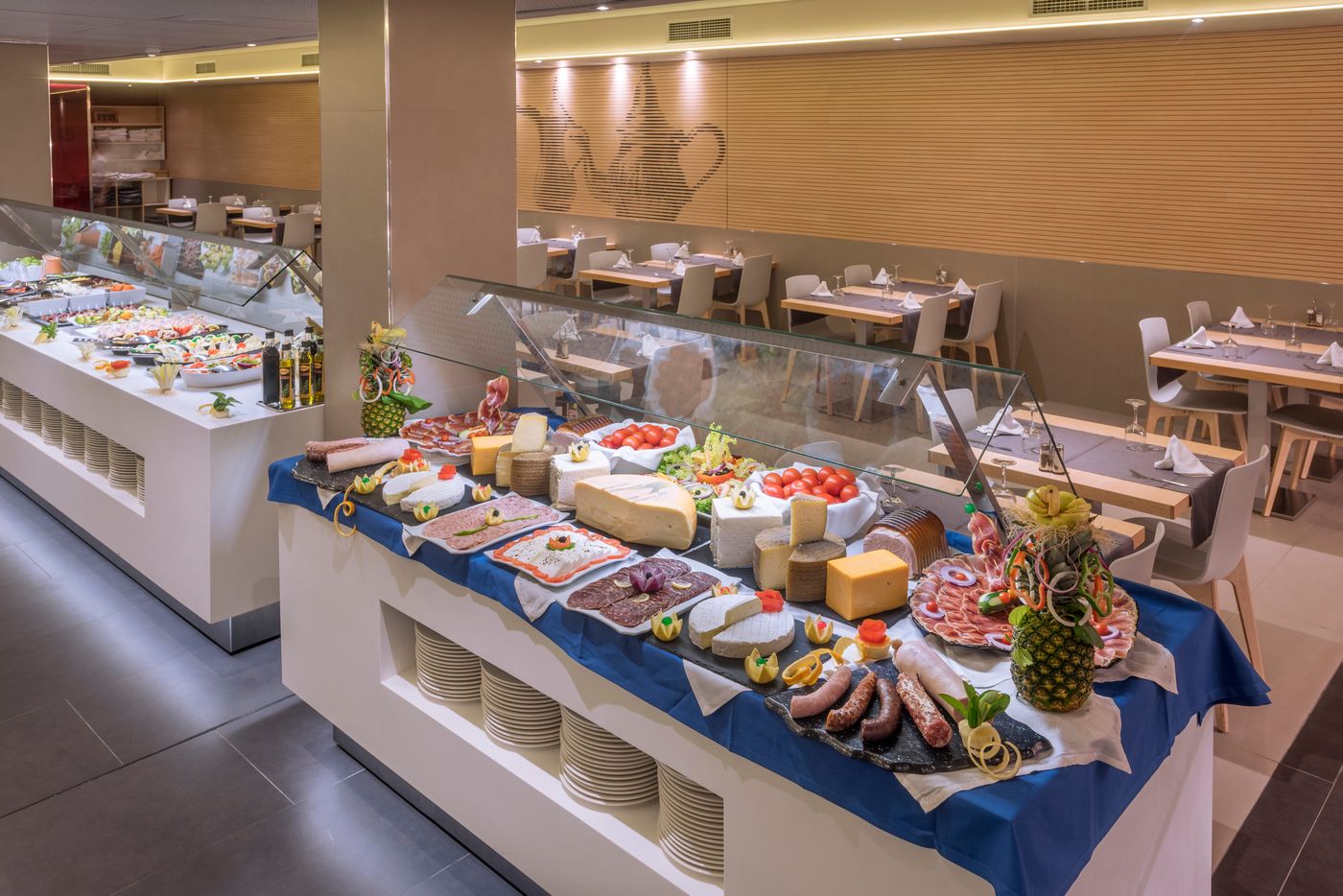 Alhambra-Restaurant-39