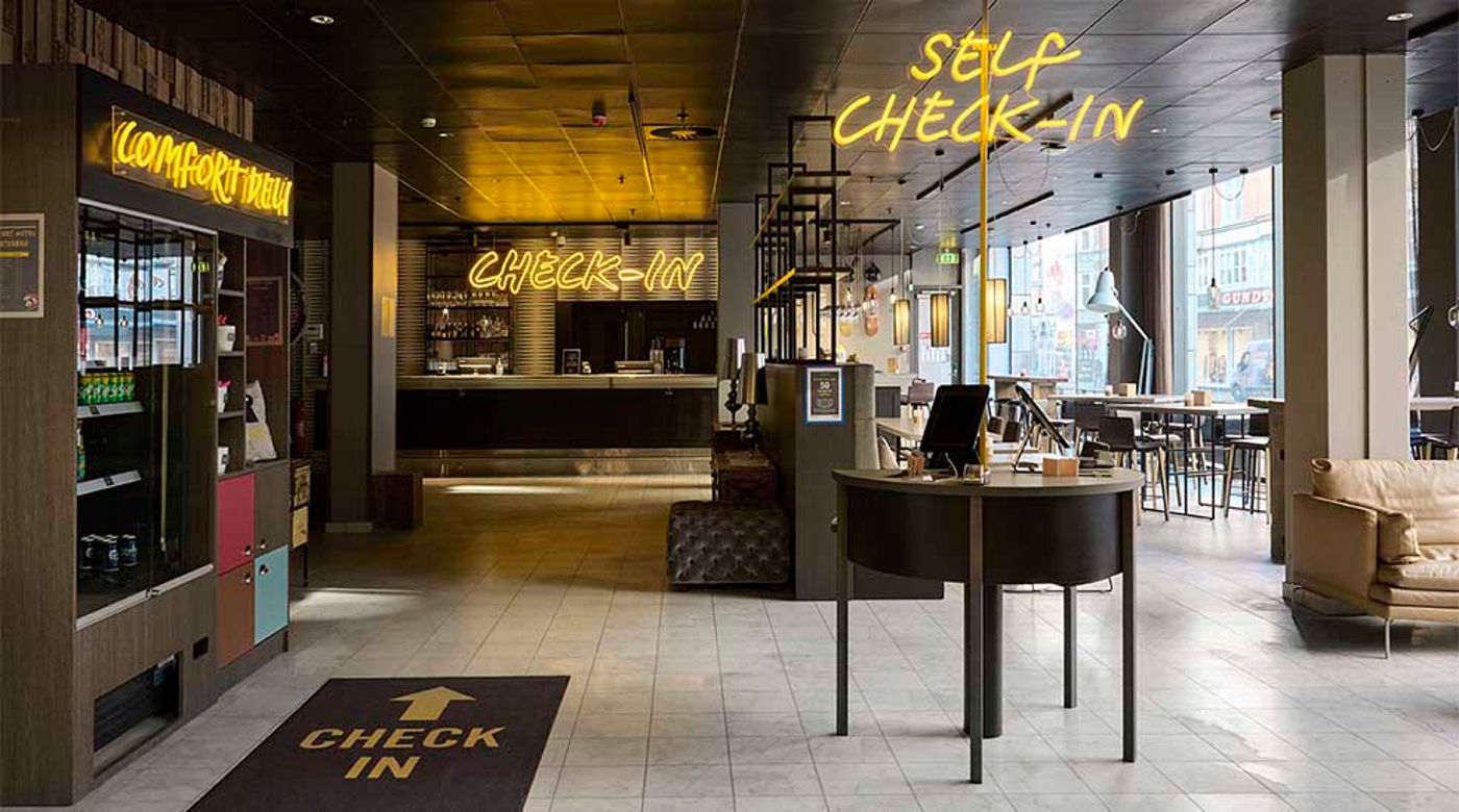 Comfort-Hotel-Vesterbro-Lobby-12