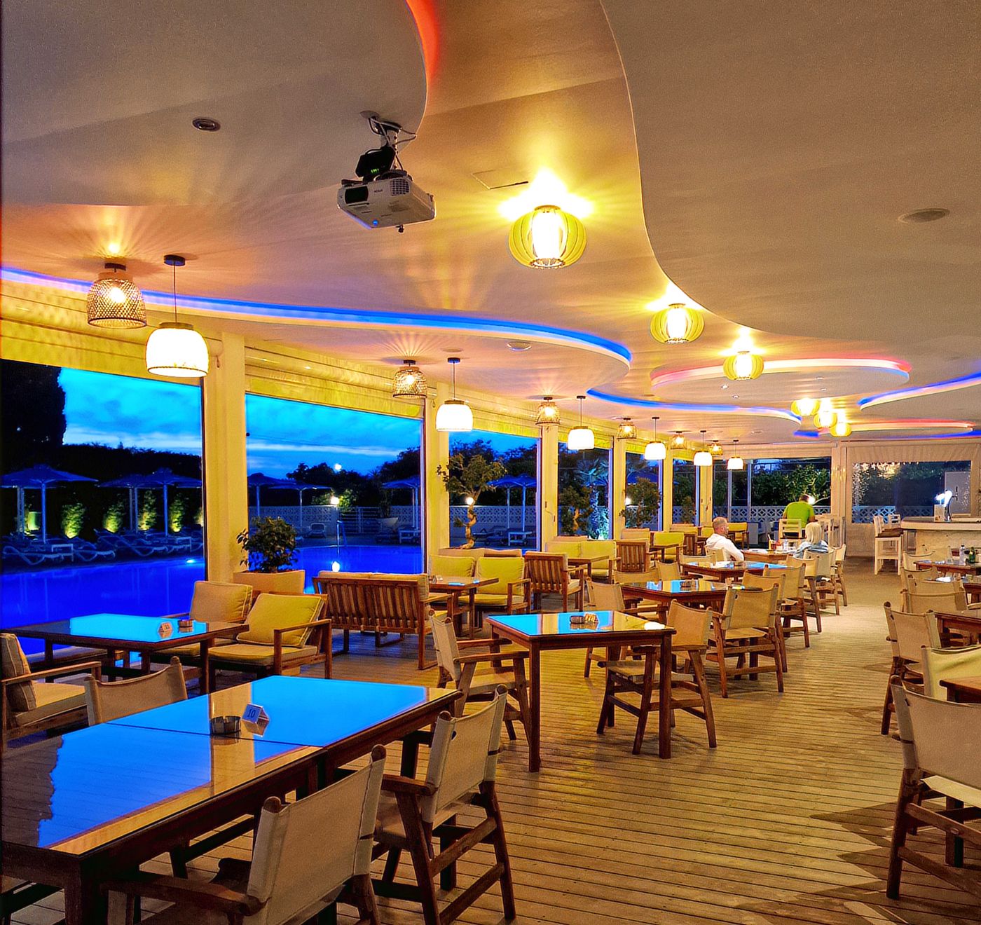 Sveltos-Hotel-Terrace-25