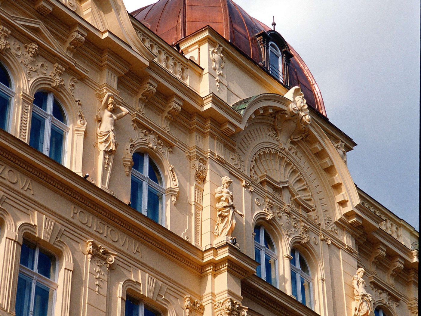 Century-Old-Town-Prague---MGallery-General-view-7