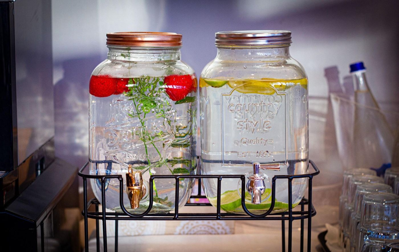 Hotel-Tuscany-Inn-Lobby-34