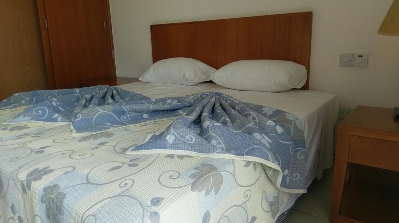 Panareti-Paphos-Resort-Room-25