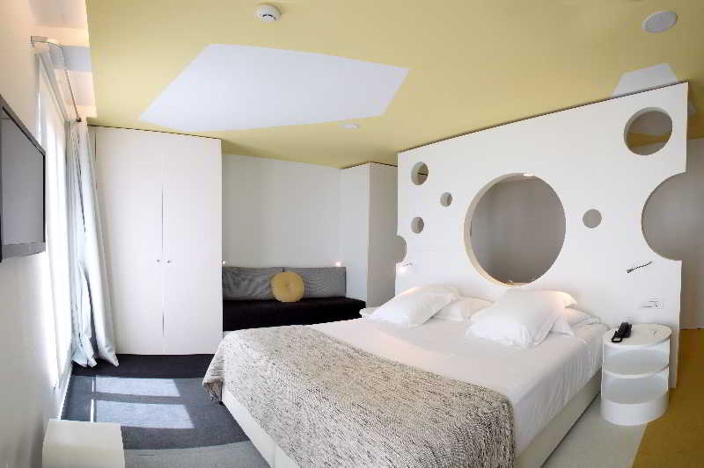 Room Mate Pau-Spain-BARCELONA-Room-9