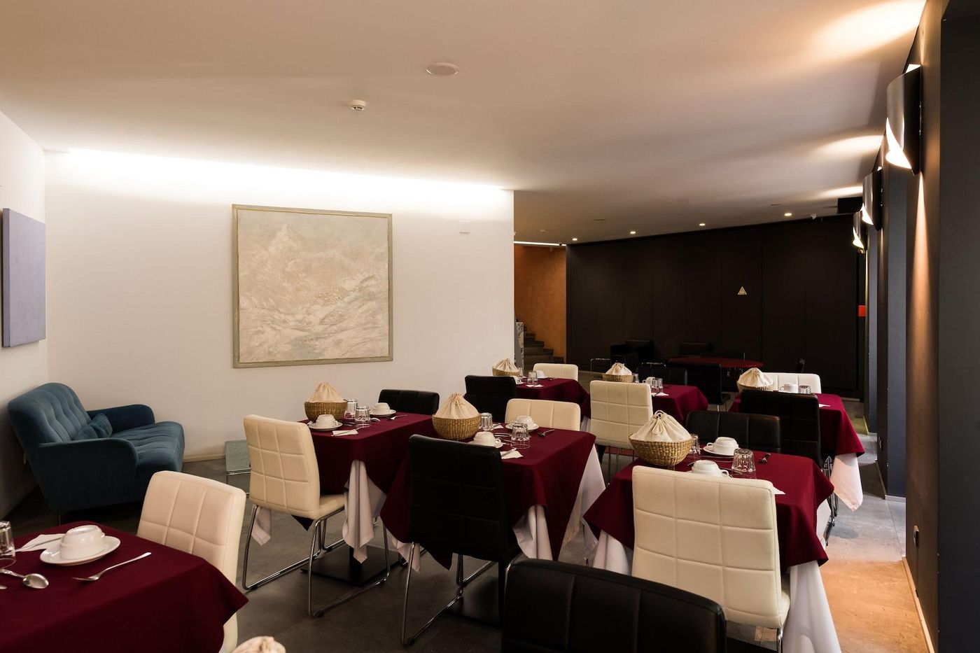 Alfama - Lisbon Lounge Suites-Portugal-LISBON-Restaurant-2