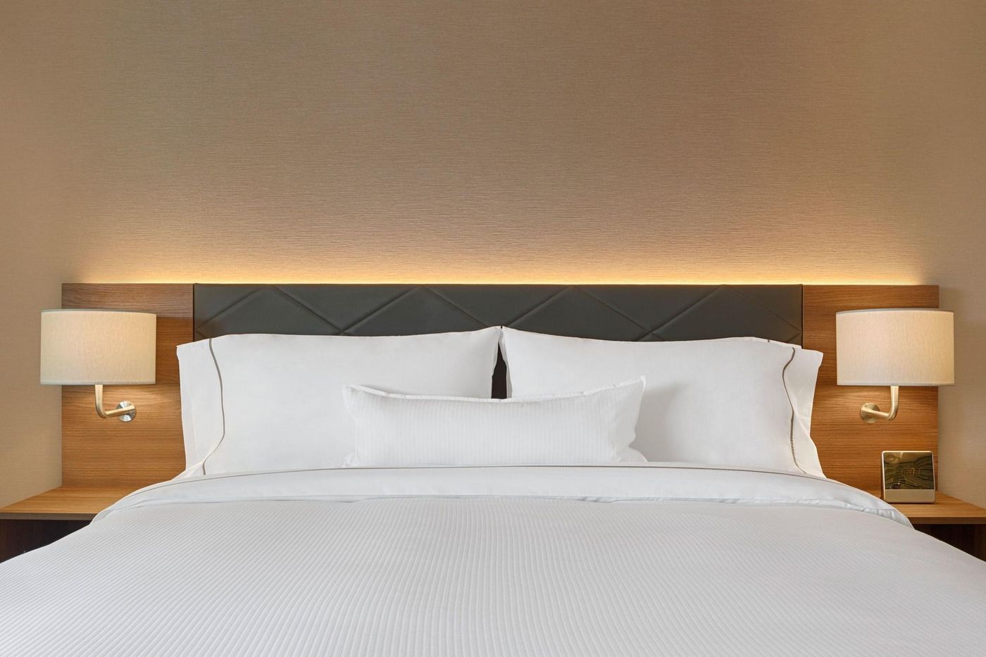 Element-Amsterdam-Room-42