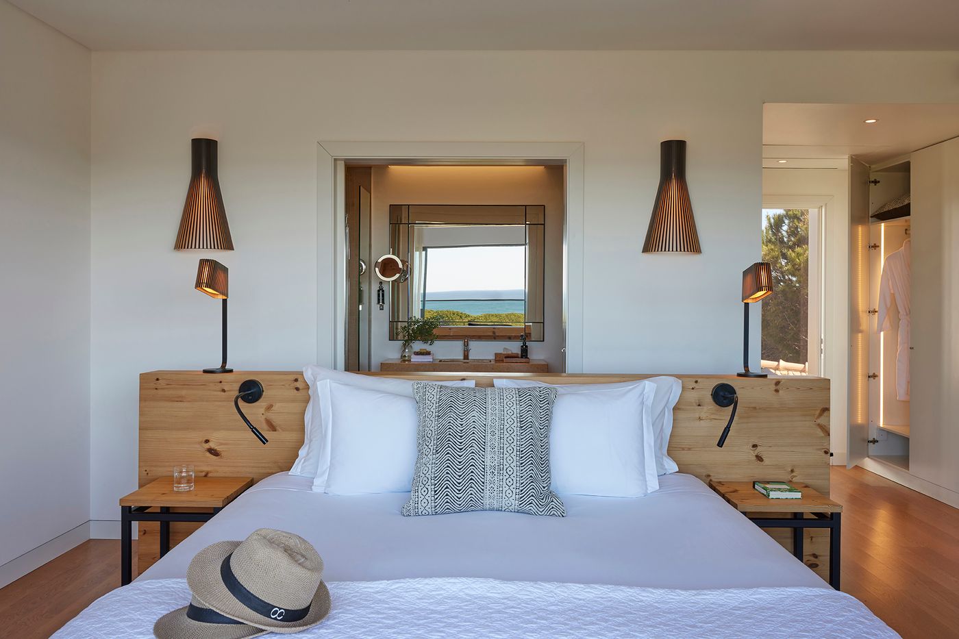 Praia-Verde-Boutique-Hotel---Design-Hotels-Room-30