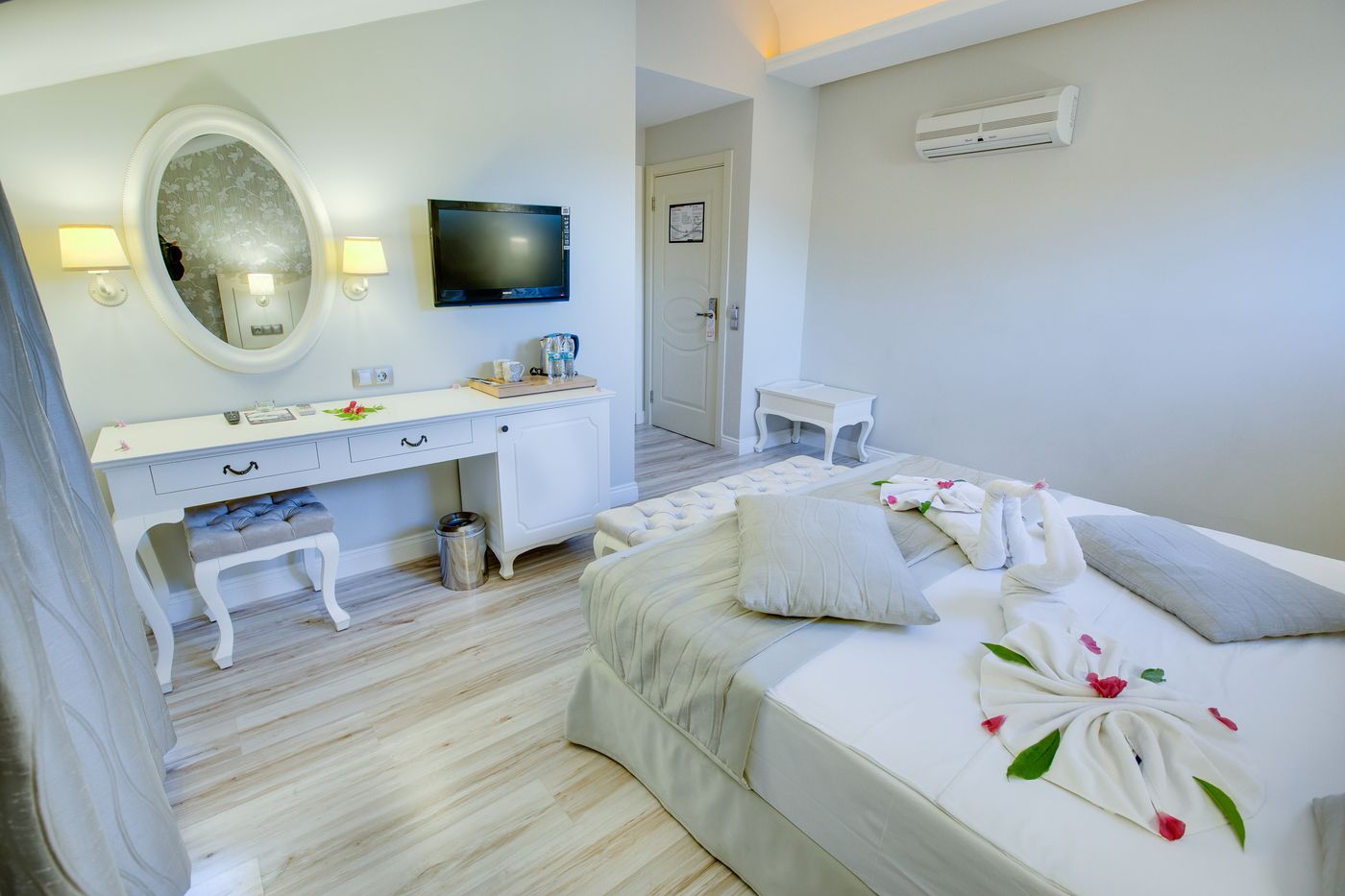 Pine-Hill-Hotel-Room-19