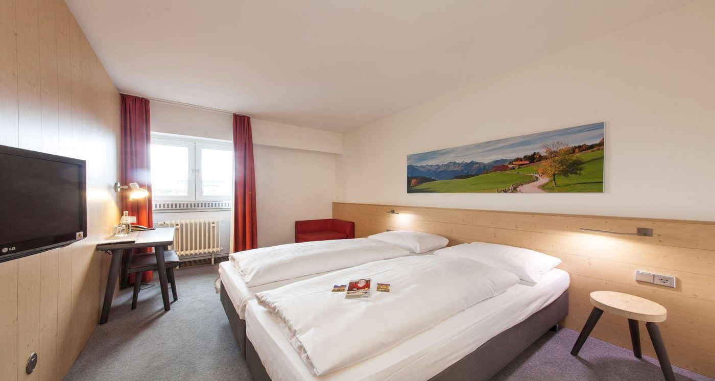 Sure-Hotel-by-Best-Western-Muenchen-Hauptbahnhof-Room-22