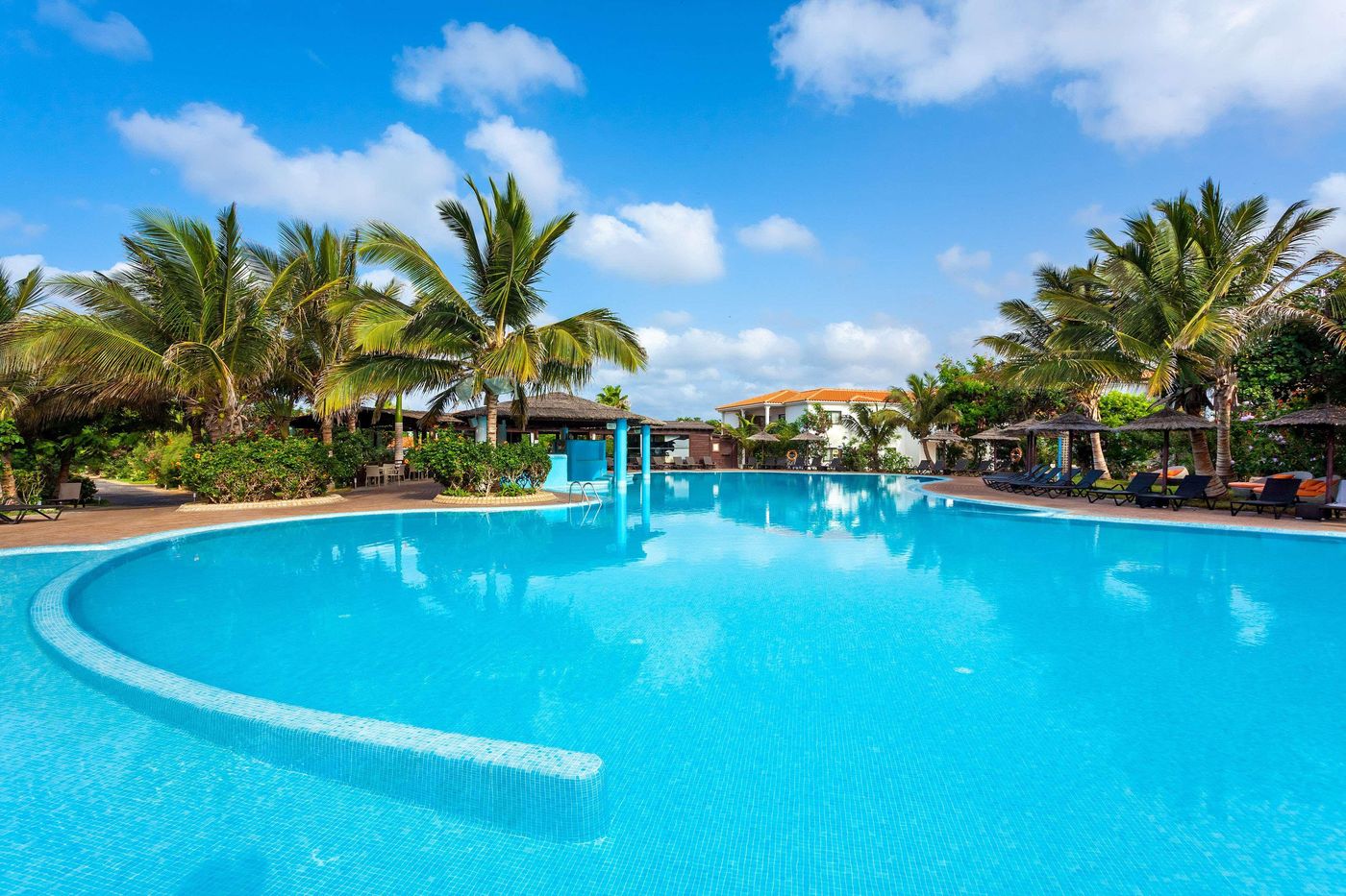 Melia-Tortuga-Beach-Resort-and-Spa-Pool-2