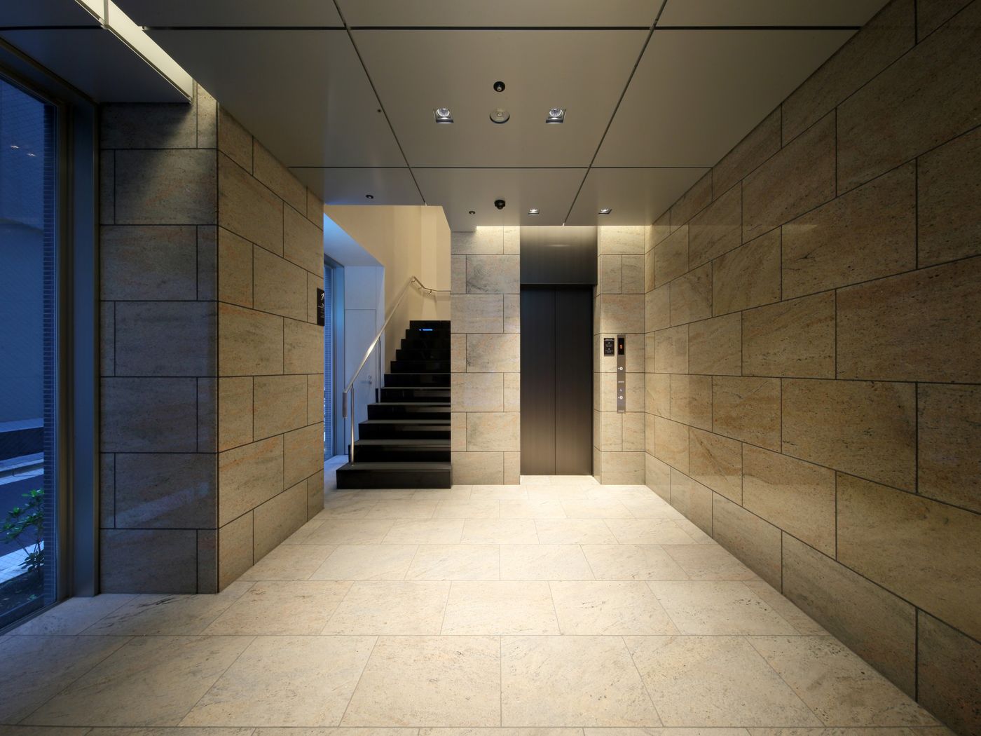 Keio Presso Inn Tokyo Station Yaesu-Japan-Tokyo-General view-4