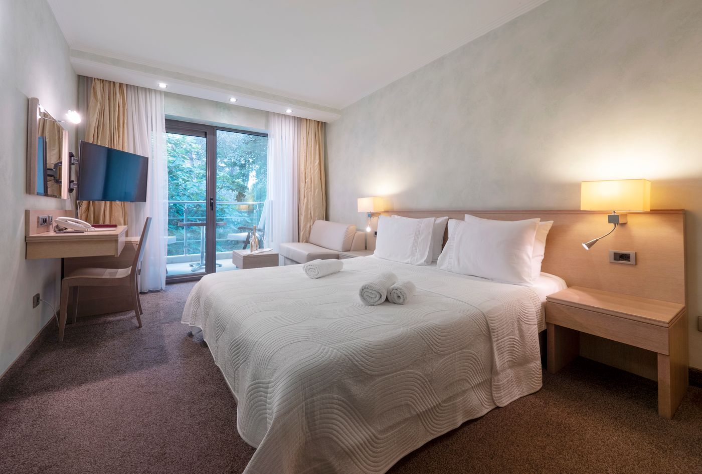 Monte-Casa-Spa-Wellness-de-Luxe-Room-13