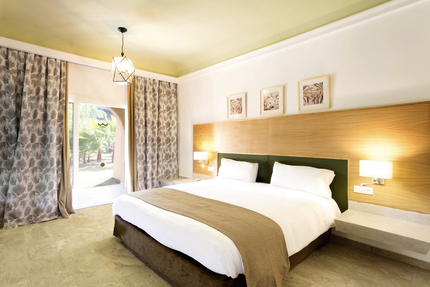 Hotel-Riu-Tikida-Palmeraie---All-Inclusive-Room-24