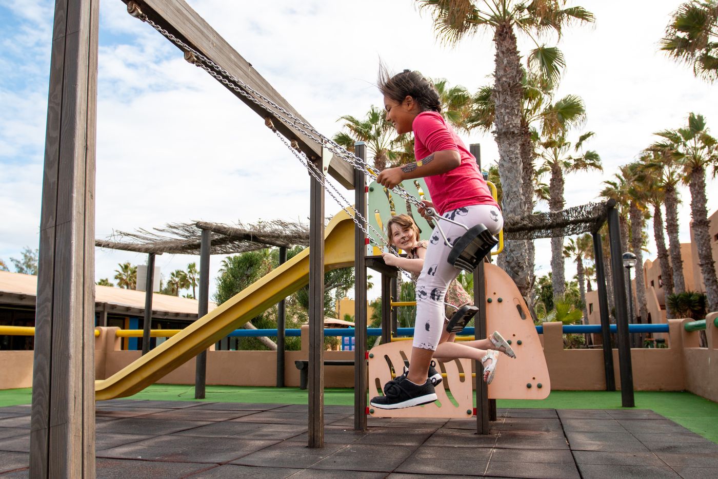 Oasis-Duna-Sports-and-Entertainment-64