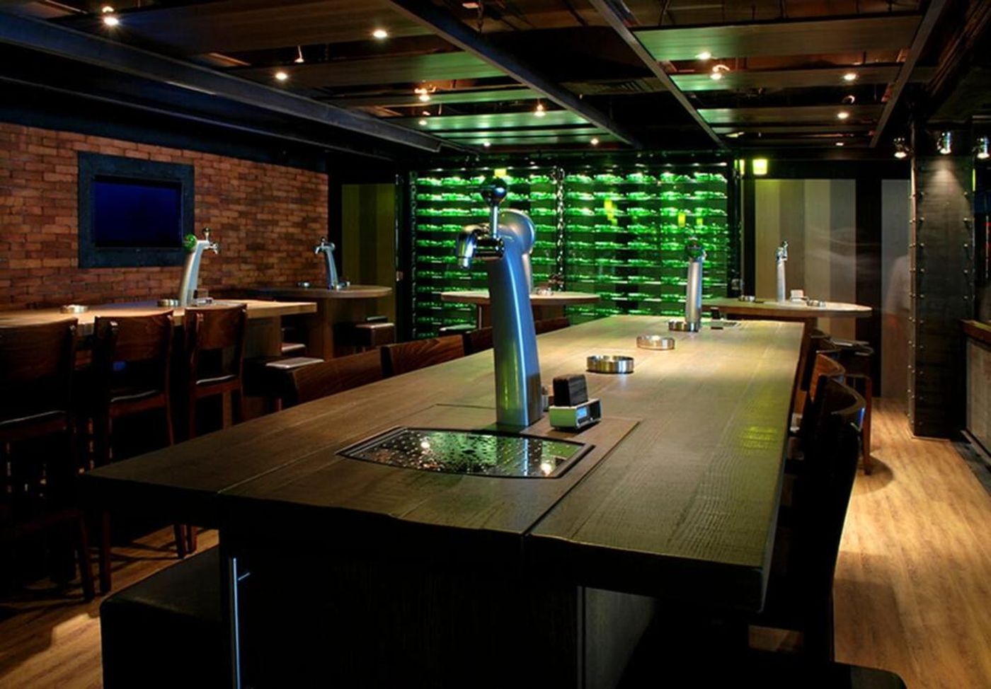 Dubai-Marine-Beach-Resort-and-Spa-Restaurant-53