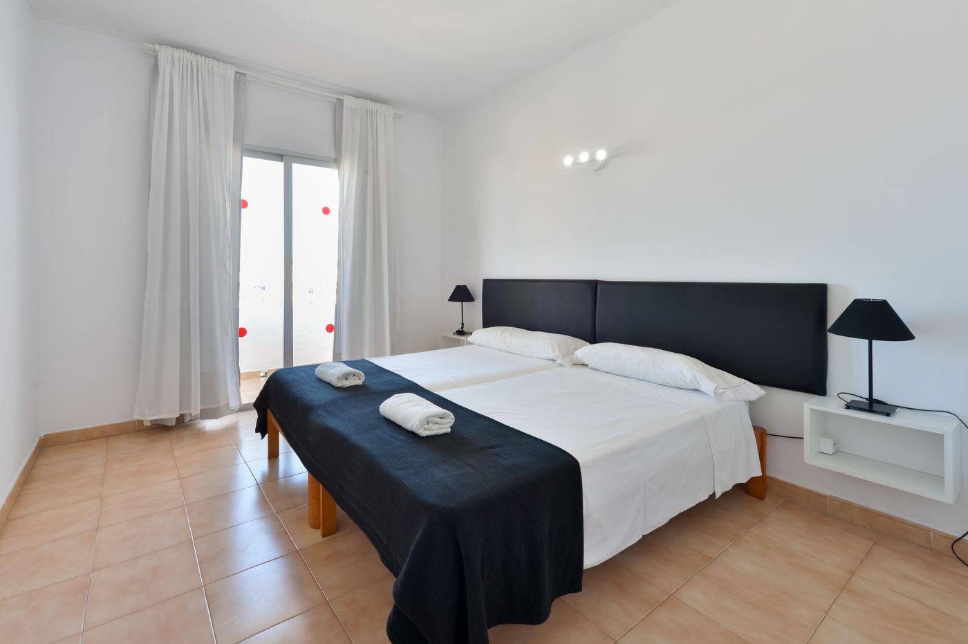 San Antonio Beach Apartments (ex Arcomar)