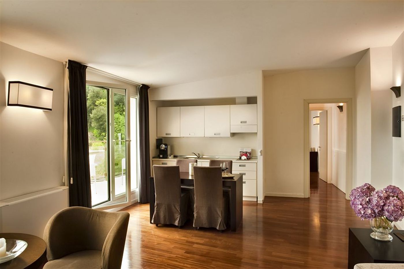 Eden-Rock-Resort-Room-11