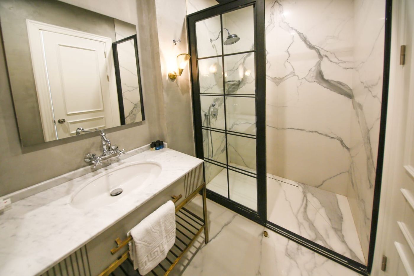 Royal Tophane Hotel-Turkey-Istanbul-Room-9