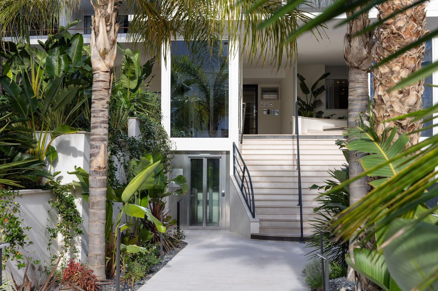 Club-Maintenon-General-view-3