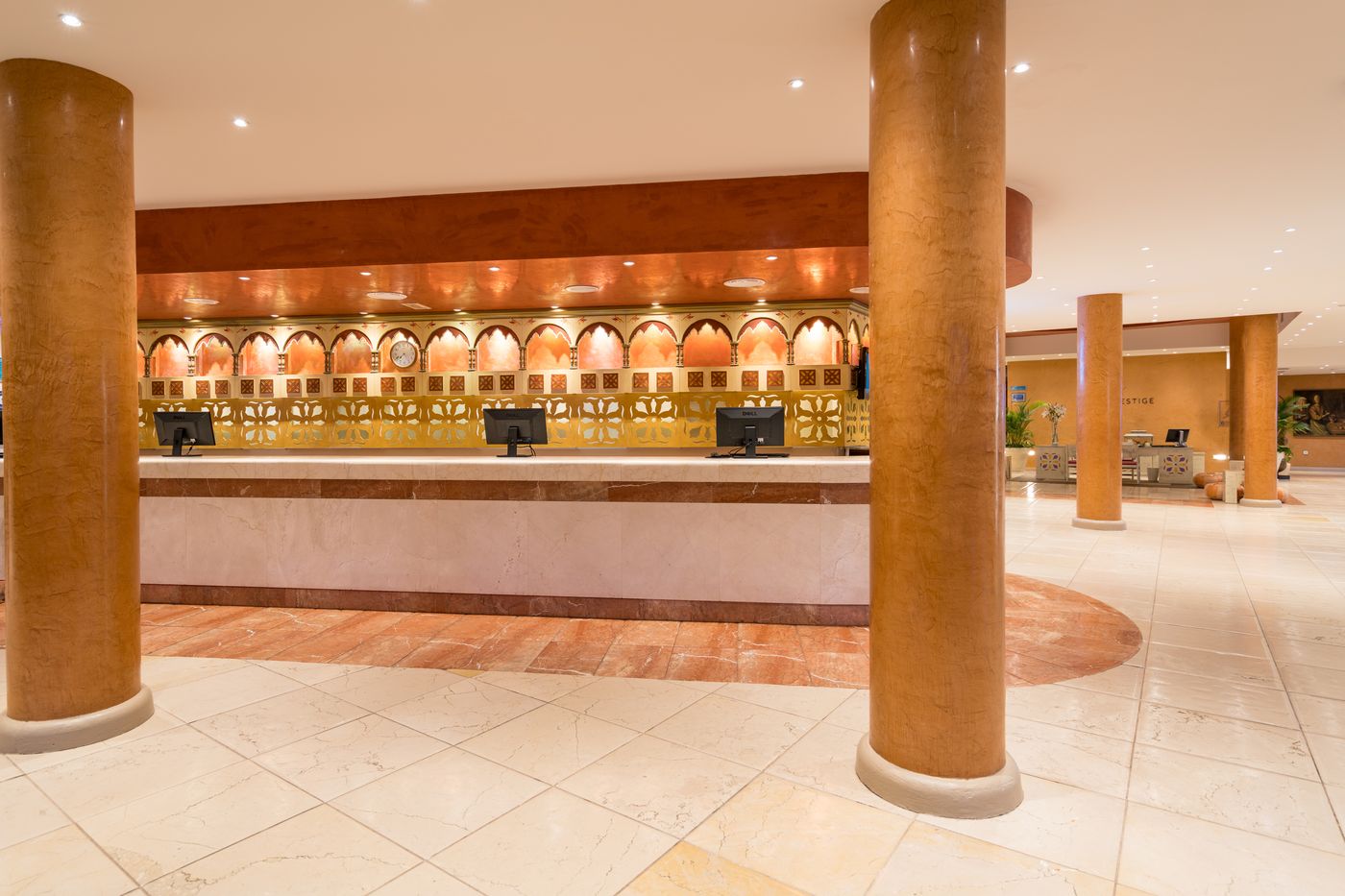 IBEROSTAR-Playa-Gaviotas-Lobby-53