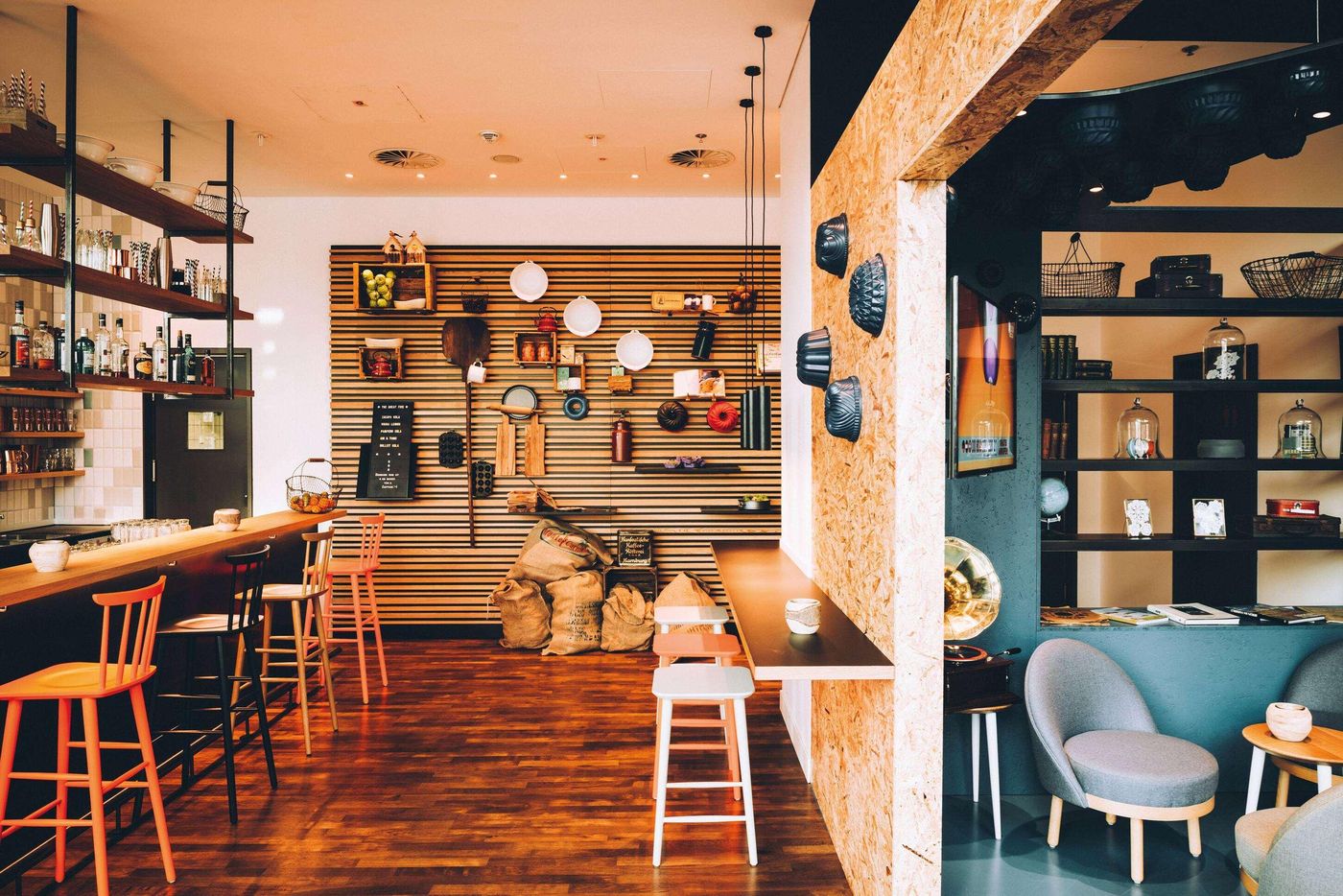 Vienna-House-Easy-by-Wyndham-Berlin-PrenzlauerBerg-Restaurant-17