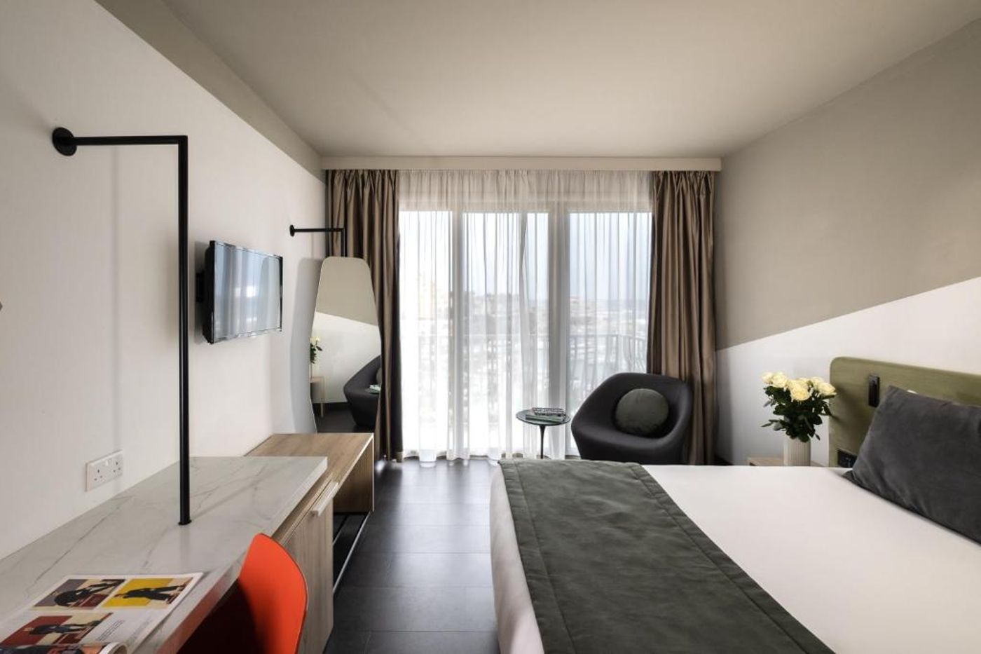 Cavalieri-Art-Hotel-Room-11