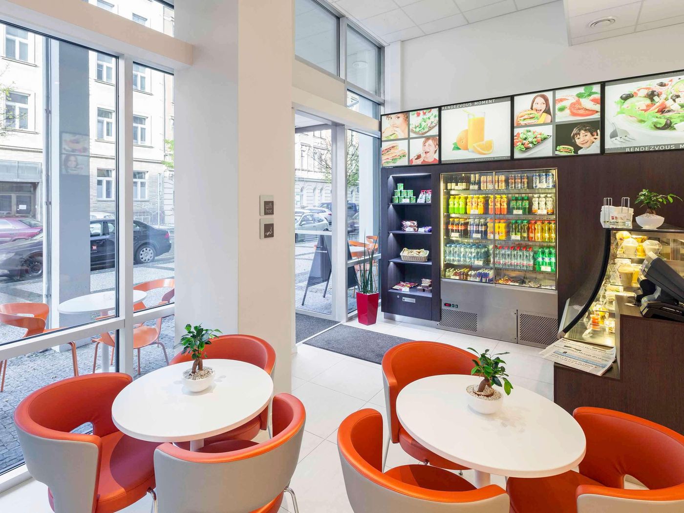 Ibis-Praha-Wenceslas-Square-General-view-6