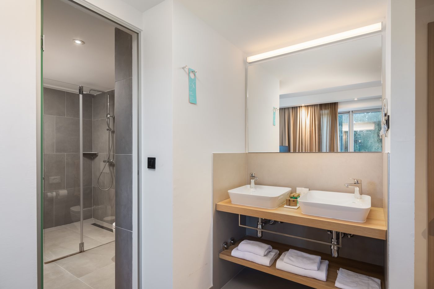 Aminess-Maestral-hotel-Room-37