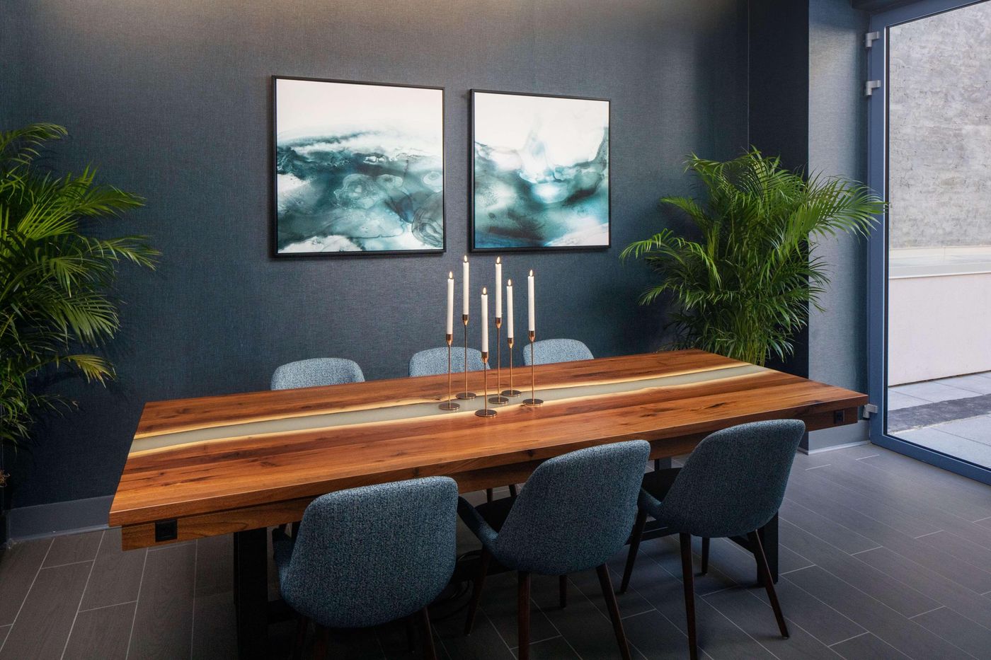 Hyatt-Place-NYC-Chelsea-Restaurant-21