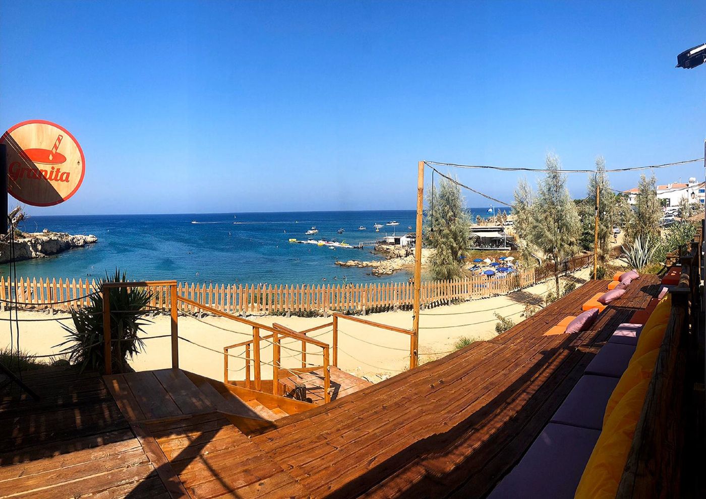 Malama-Beach-Holiday-Village-Bar-45