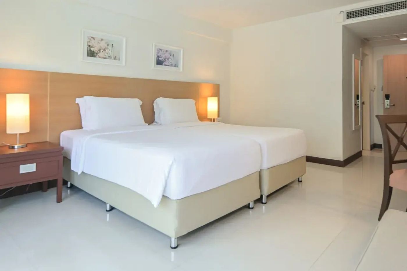 Ramada-by-Wyndham-Phuket-Southsea-Room-33