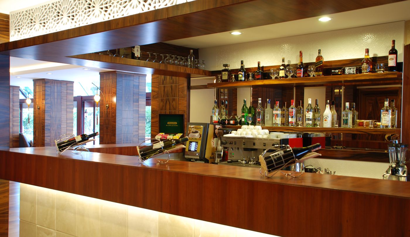 Oz-Hotels-Antalya-Resort---Spa-Adult-Only-16--Bar-21