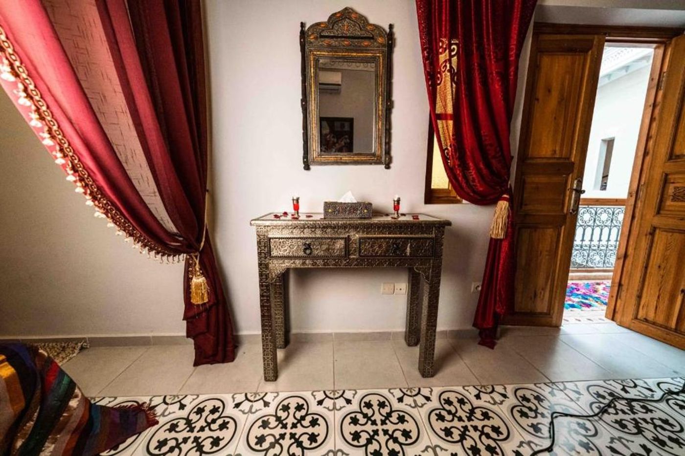 Riad Kiyanjana 08.09