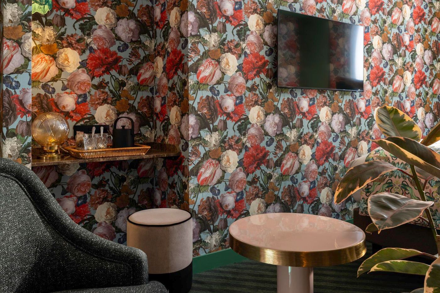 Hotel-Ginette-A--la-Folie-Room-6