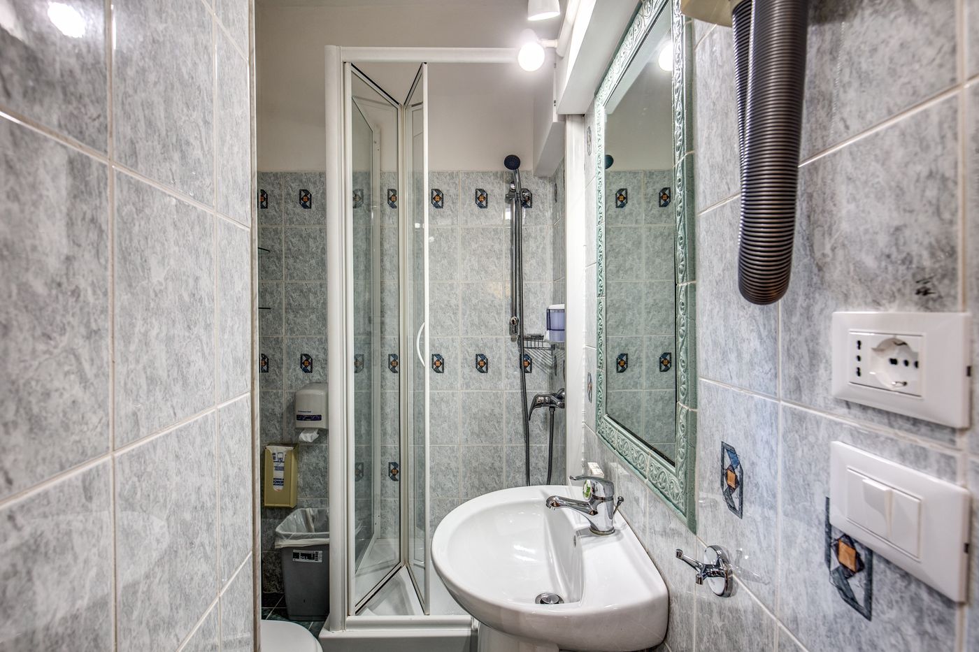 Parker-Italy-ROME-Room-6