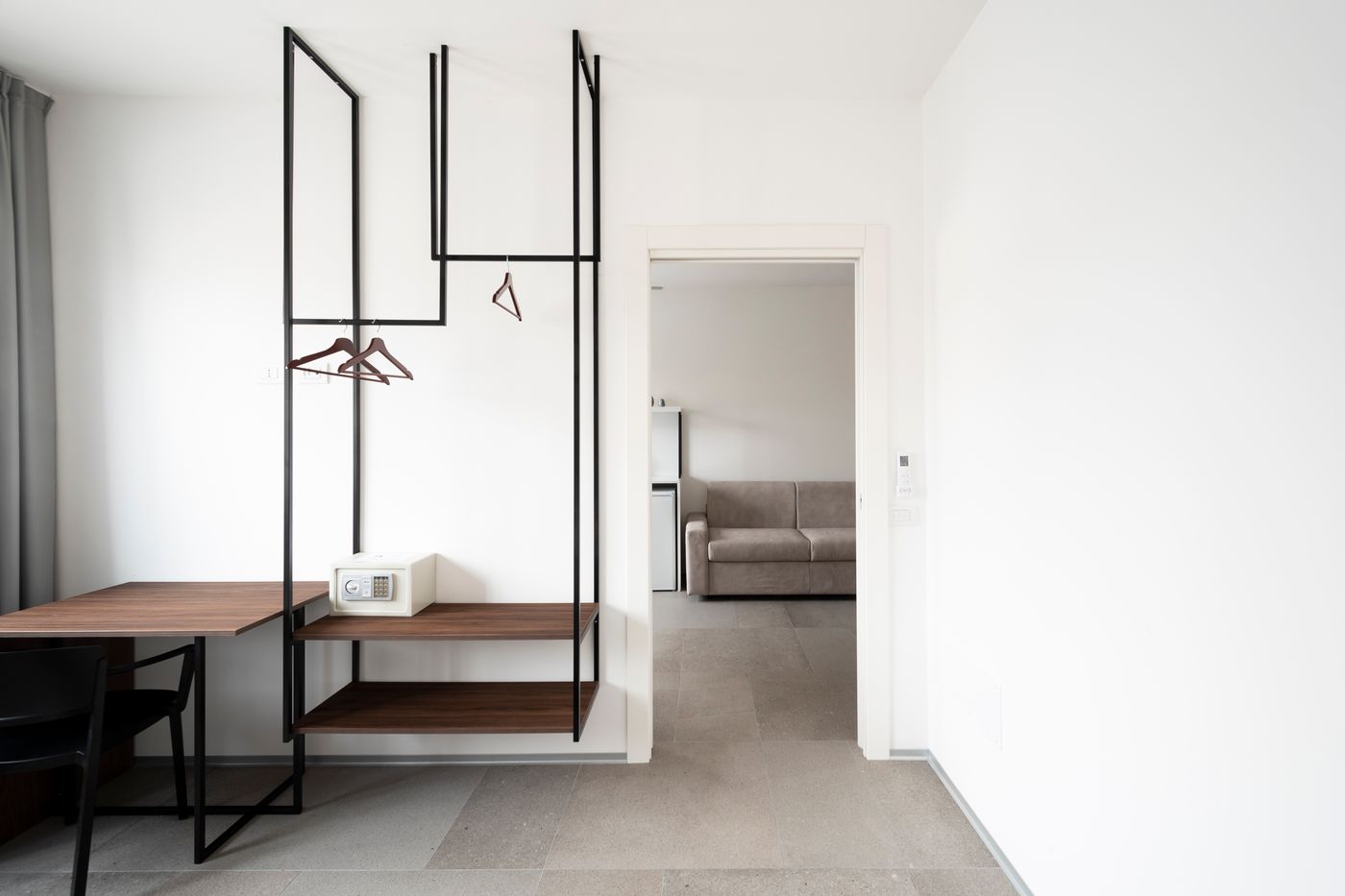 Alkamuri-Posh-Hotel---Spa-Room-54