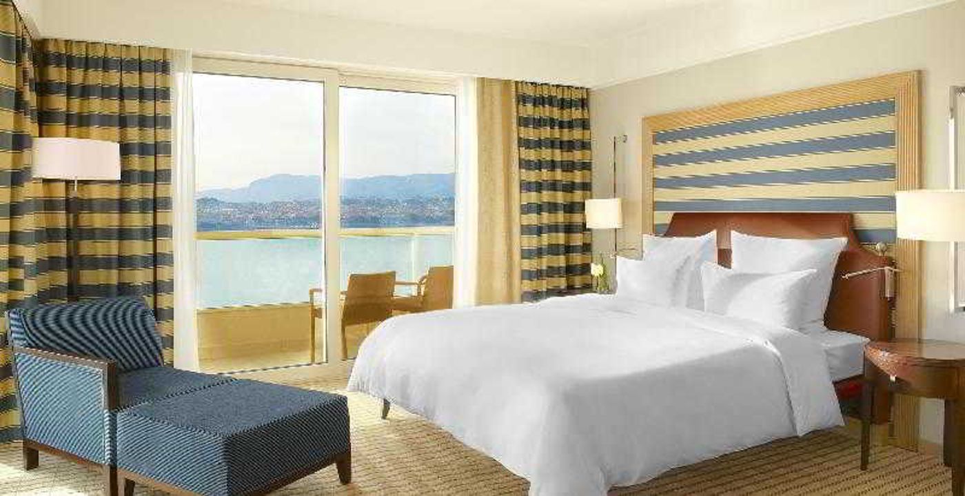 Le-Meridien-Lav-Split-Room-35