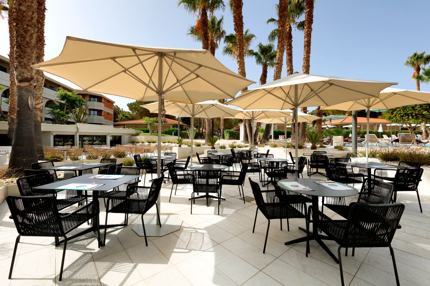 Fiesta-Sicilia-Resort-Restaurant-10