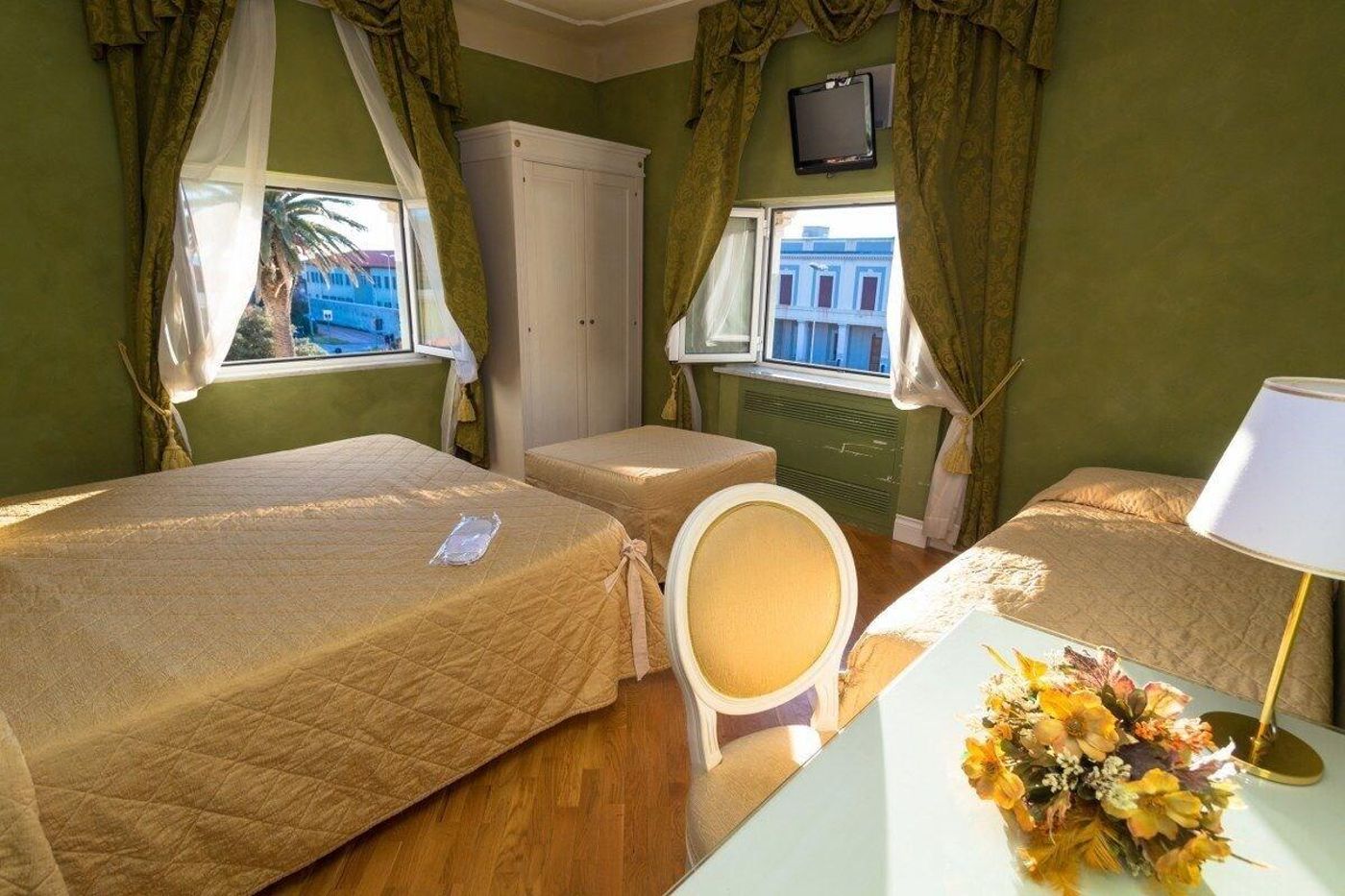 Hotel-Gennarino-Room-22