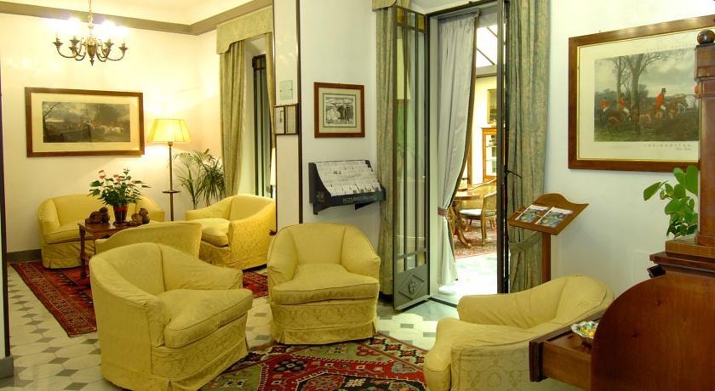 Malaspina-Lobby-10