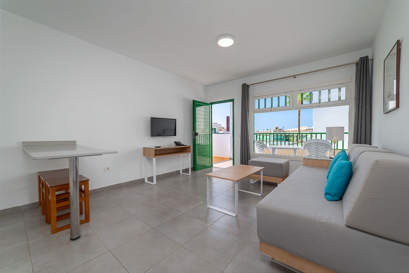 Elena-Apartamentos-Room-29