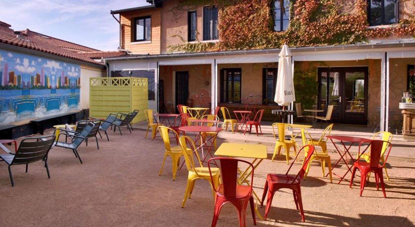 L'Ermitage Hotel & Restaurant Cuisine-A-Manger - France - SAINT CYR AU MONT D'OR - Lobby - 3