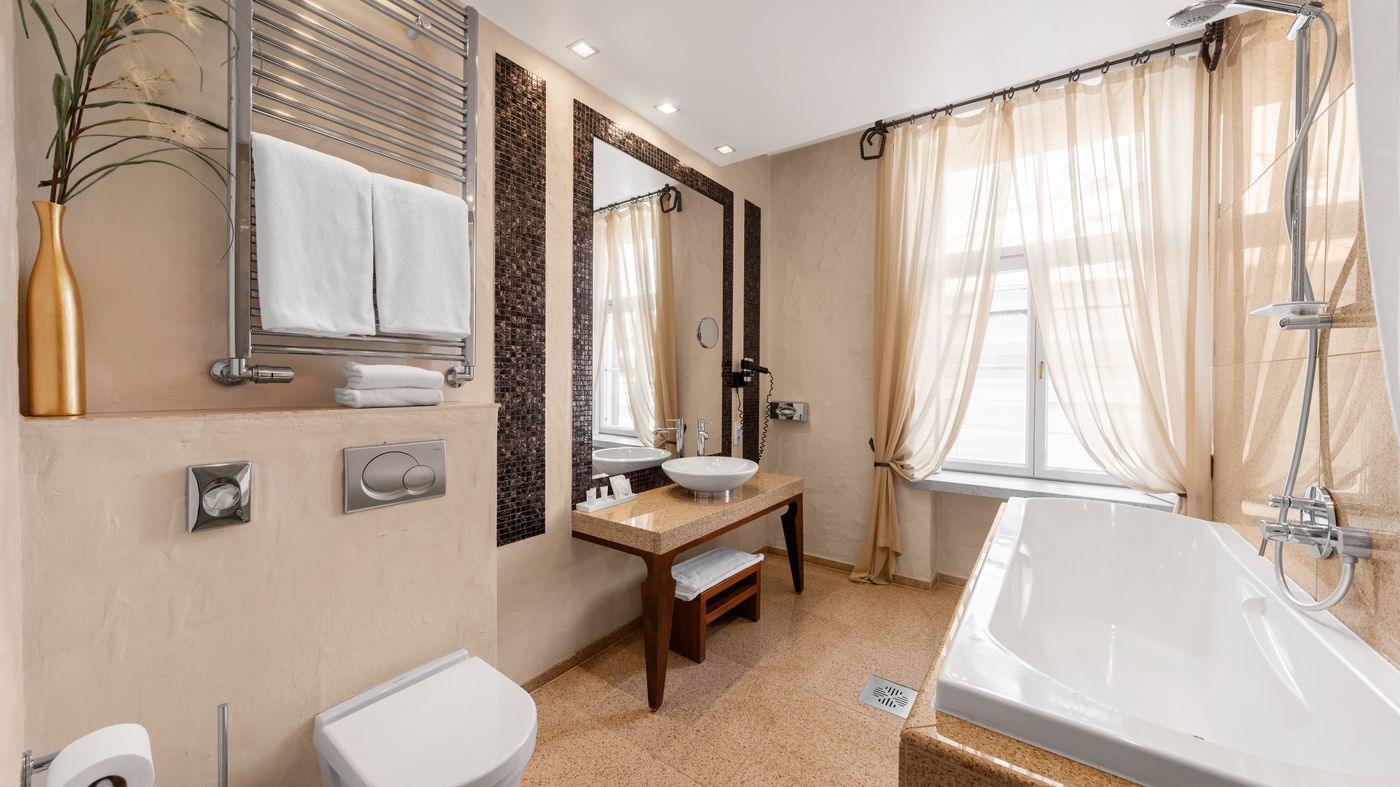 Rixwell-Collection-Savoy-Boutique-Hotel-Room-31