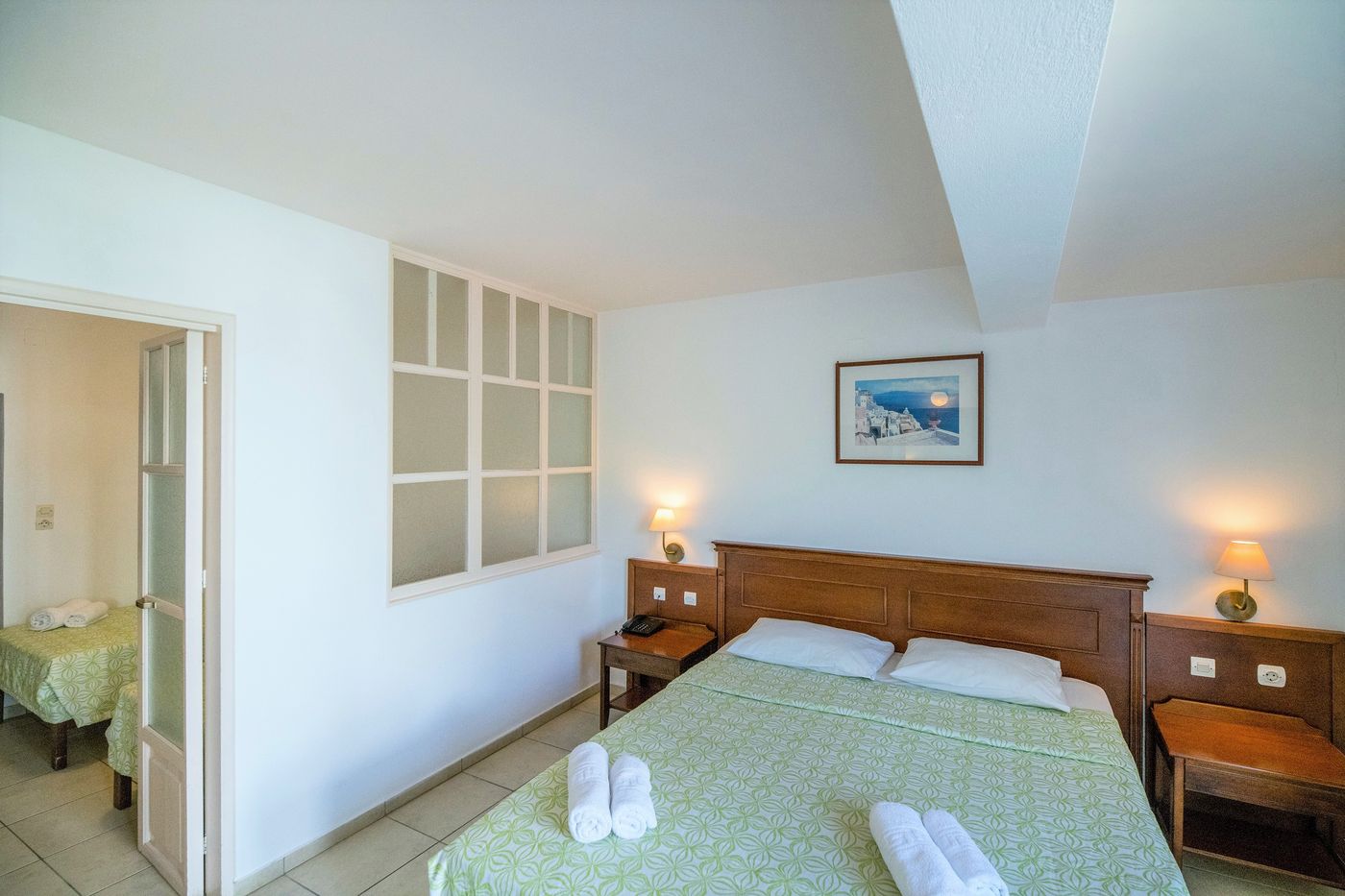 Hotel-Semiramis-Village-Room-38