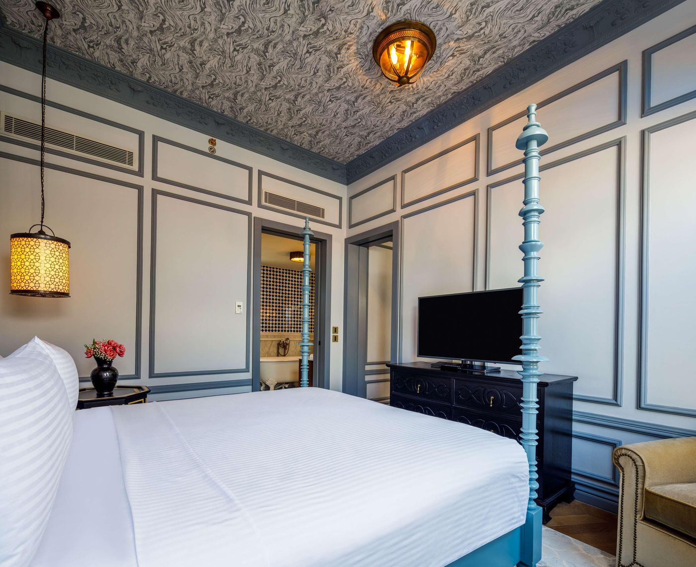 Hagia-Sofia-Mansions-Curio-Collection-by-Hilton-Room-44