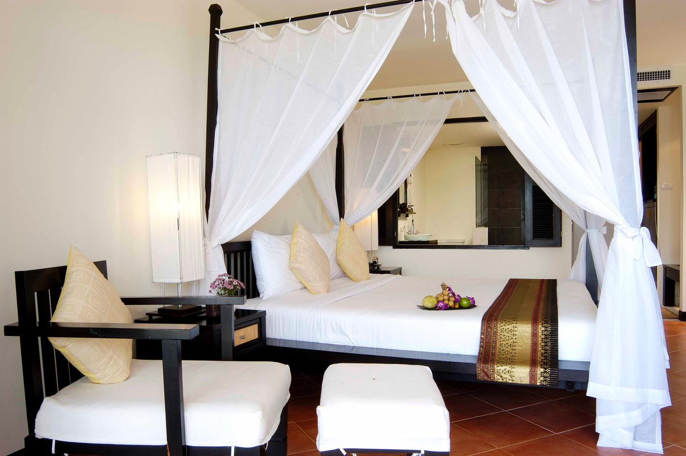 Avantika-Boutique-Room-10